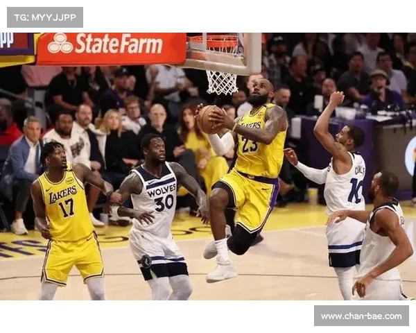 2025年NBA季后赛首轮激战正酣,冷门与逆转齐飞 2025年NBA季后赛首轮激战正酣,冷门与逆转齐飞
